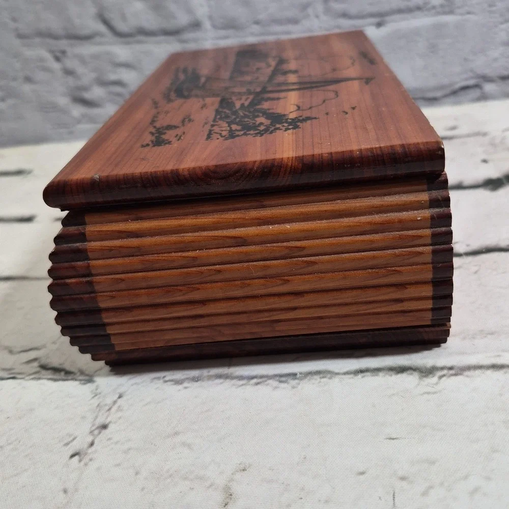 Vintage Cedar Wood Keepsake Trinket Box Sailboat Scene‎ Reno Nevada